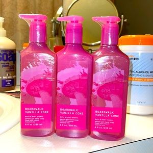 3 NEW BATH AND BODY WORKS BOARDWALK VANILLA CONE GENTLE GEL HAND SOAP 8 OZ HTF